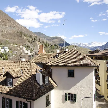 Cooper L Ca De Bezzi