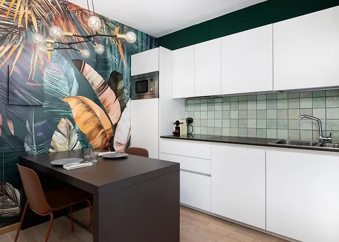 Cooper L Ca De Bezzi