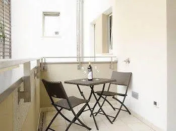 Cooper L Ca De Bezzi Apartment *